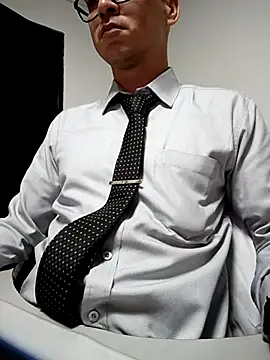 Business dickkk online show from April 23, 2026, 1:35 pm