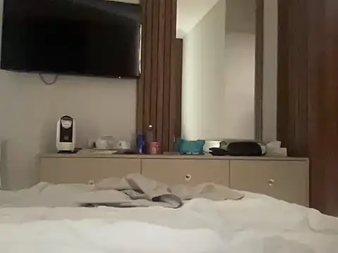 danyiony online show from August 1, 2026, 3:37 am