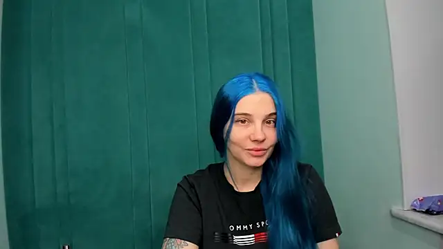 JuliaBusty online show from January 16, 2026, 5:00 am