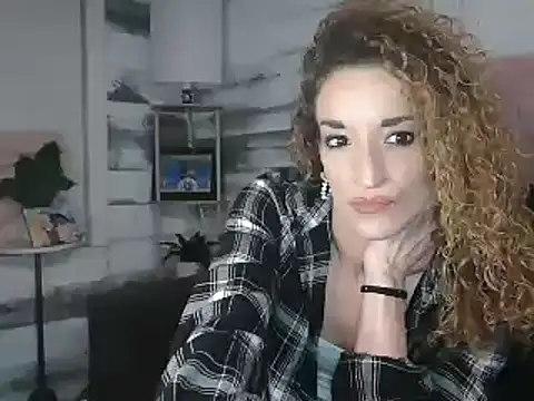 Snapshot of AshleyRain chatting on February 25, 2026, 3:51 am AshleyRain online show from February 25, 2026, 3:51 am