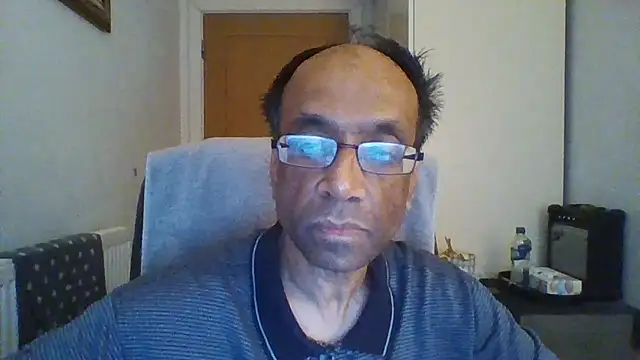 rauncher1 online show from October 14, 2025, 8:59 am