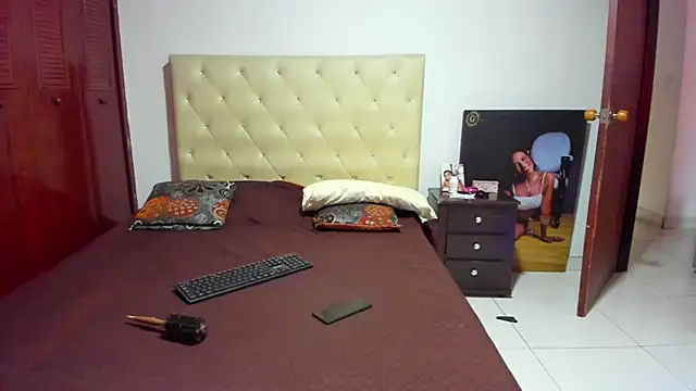 LUISSA  online show from January 8, 2026, 12:44 pm