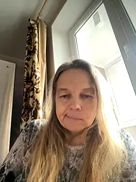 Susanel online show from November 1, 2025, 10:53 am