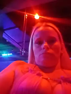 ssparrowk1986 online show from May 22, 2026, 6:06 pm