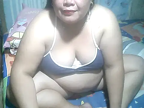 cutechubbyasian online show from May 21, 2026, 2:25 pm