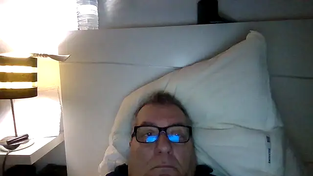 Snapshot of vergatugablogspot chatting on February 8, 2026, 9:40 am vergatugablogspot online show from February 8, 2026, 9:40 am