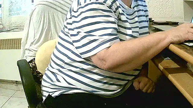 douceur63 online show from November 1, 2025, 11:59 am