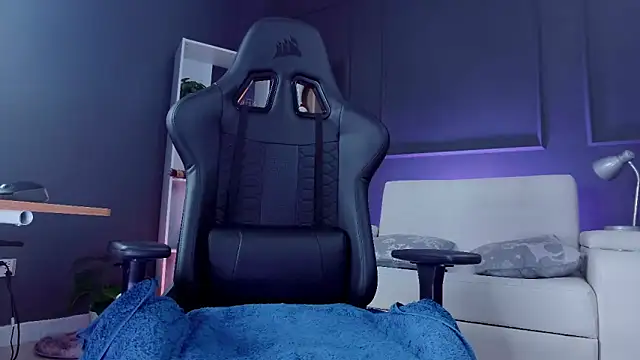 Snapshot of alessandro_duty chatting on November 23, 2025, 8:19 pm alessandro duty online show from November 23, 2025, 8:19 pm