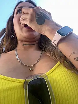 LilEuphoria online show from April 4, 2026, 11:44 pm