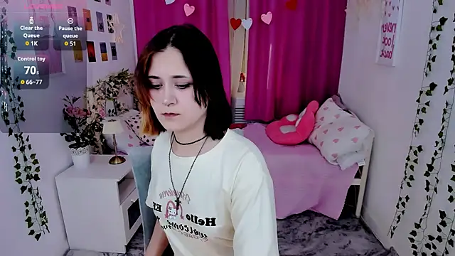 Alexa Lexi  online show from July 6, 2026, 11:17 am