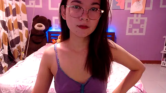 Snapshot of Sweety_Aria chatting on October 8, 2025, 7:10 am Sweety Aria online show from October 8, 2025, 7:10 am