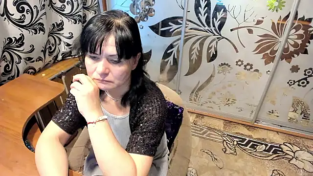 Snapshot of EVILENSA chatting on January 14, 2026, 1:15 pm EVILENSA online show from January 14, 2026, 1:15 pm