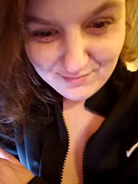 Snapshot of Cutegirlforyou chatting on March 1, 2025, 12:01 pm Cutegirlforyou online show from March 1, 2025, 12:01 pm