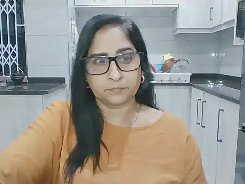 Snapshot of Indiankushy chatting on July 16, 2026, 5:43 pm Indiankushy online show from July 16, 2026, 5:43 pm