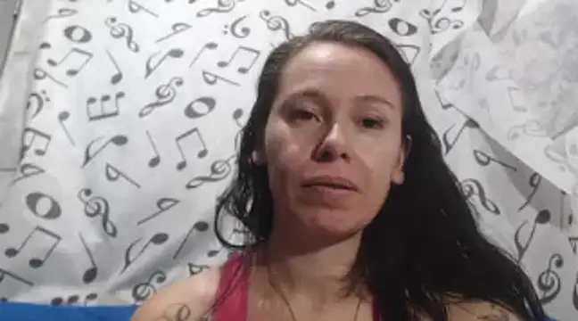 Snapshot of Venusluxodomme chatting on January 25, 2025, 10:39 pm Venusluxodomme online show from January 25, 2025, 10:39 pm