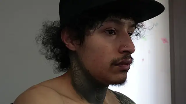 trieone online show from April 4, 2026, 2:01 pm