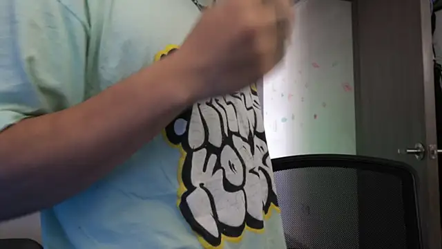 trieone online show from January 18, 2026, 3:26 pm