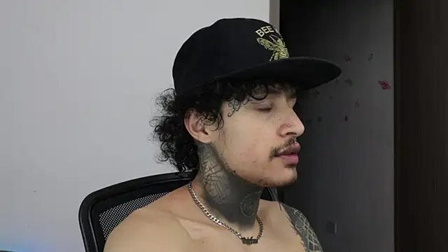 trieone online show from February 27, 2026, 2:01 am