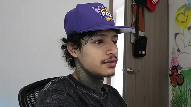 trieone online show from February 10, 2026, 1:10 pm