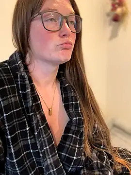 Snapshot of PussiesnCream_ chatting on October 30, 2025, 2:25 pm PussiesnCream online show from October 30, 2025, 2:25 pm