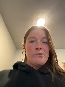 Snapshot of PussiesnCream_ chatting on November 20, 2025, 4:40 pm PussiesnCream online show from November 20, 2025, 4:40 pm