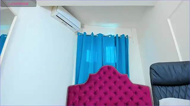 Snapshot of ninnadee chatting on June 17, 2026, 5:07 am ninnadee online show from June 17, 2026, 5:07 am