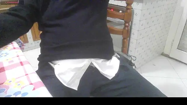 Snapshot of polloiw chatting on December 19, 2025, 1:35 pm polloiw online show from December 19, 2025, 1:35 pm