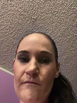 lolabunny9 online show from February 9, 2025, 12:49 am