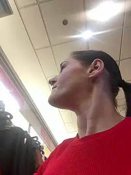 lolabunny9 online show from February 27, 2025, 5:47 pm