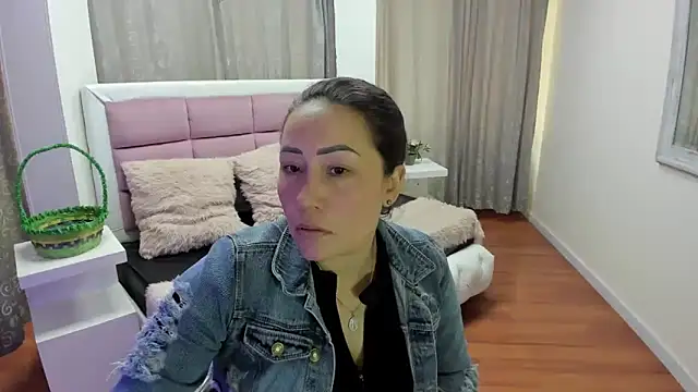 gaby trent online show from May 14, 2026, 5:21 pm