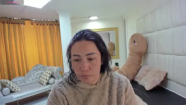 Snapshot of gaby_trent chatting on March 31, 2026, 3:25 pm gaby trent online show from March 31, 2026, 3:25 pm