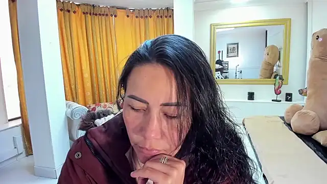 gaby trent online show from October 1, 2025, 2:10 pm