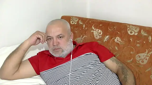 husoizmir online show from January 10, 2026, 11:33 pm