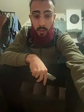 Snapshot of Av0caT chatting on February 8, 2026, 7:44 pm Av0caT online show from February 8, 2026, 7:44 pm