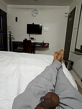 GUJJU GUJARATI online show from February 19, 2026, 9:39 am