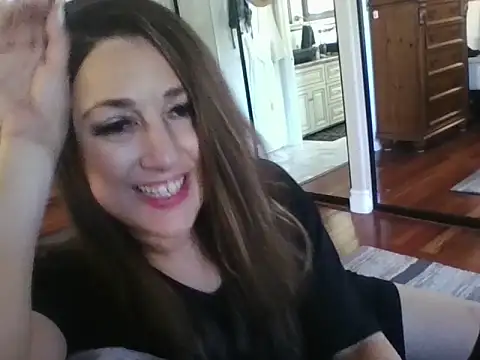 Snapshot of CrazyKittenMeow chatting on June 18, 2026, 12:09 am CrazyKittenMeow online show from June 18, 2026, 12:09 am