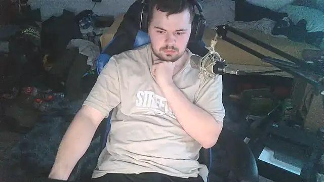 sven7962 online show from November 26, 2025, 9:26 pm