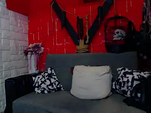 Snapshot of MistressRachelle chatting on February 15, 2025, 10:31 pm MistressRachelle online show from February 15, 2025, 10:31 pm