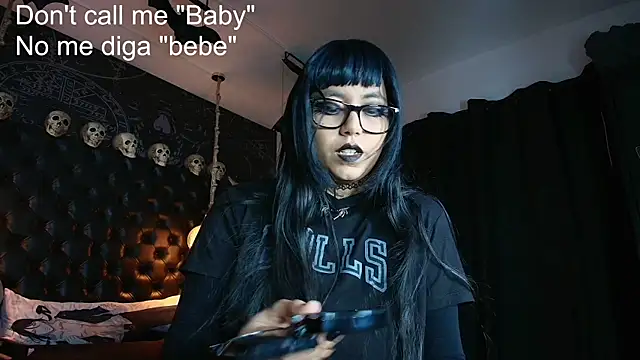 Snapshot of AlexHoe_ chatting on June 20, 2026, 6:46 pm AlexHoe online show from June 20, 2026, 6:46 pm
