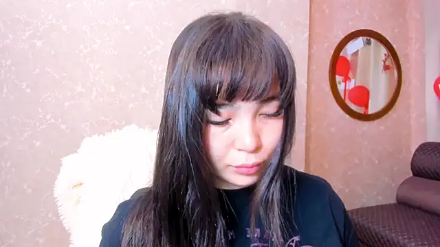 Snapshot of AyaMoon chatting on February 19, 2025, 3:28 am AyaMoon online show from February 19, 2025, 3:28 am