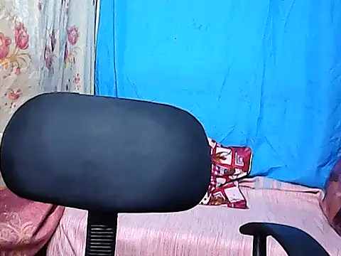 hotwetgran online show from September 28, 2025, 12:56 pm