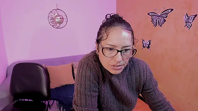 scarlet wet online show from January 6, 2026, 11:09 pm