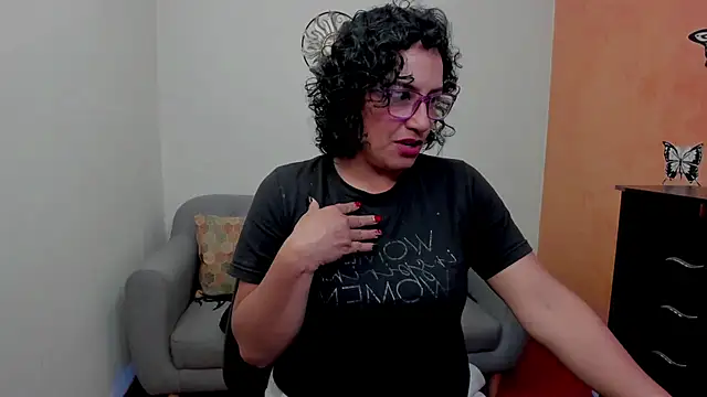 Snapshot of scarlet_wet chatting on June 26, 2026, 12:05 am scarlet wet online show from June 26, 2026, 12:05 am
