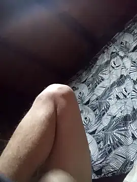 Kissingplay online show from November 6, 2025, 8:35 pm