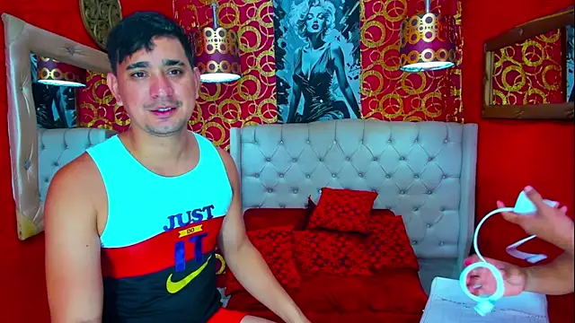 PEINBOYS online show from April 15, 2026, 1:15 pm