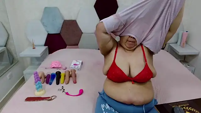 angel blue online show from April 9, 2026, 2:56 pm