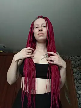 Snapshot of Frost_foxy chatting on April 21, 2026, 4:19 am Frost foxy online show from April 21, 2026, 4:19 am