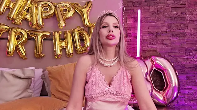 ErinHart online show from February 10, 2025, 2:08 am