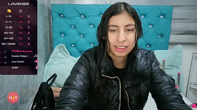 MAARYMOON online show from November 28, 2025, 11:10 am