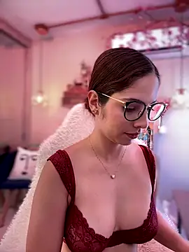 Snapshot of Zoe_Bae chatting on September 14, 2025, 3:12 pm Zoe Bae online show from September 14, 2025, 3:12 pm